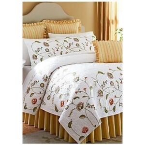 New Biltmore Whitney Quilt Collection Yellow Orange Striped Bedskirt FULL #70685